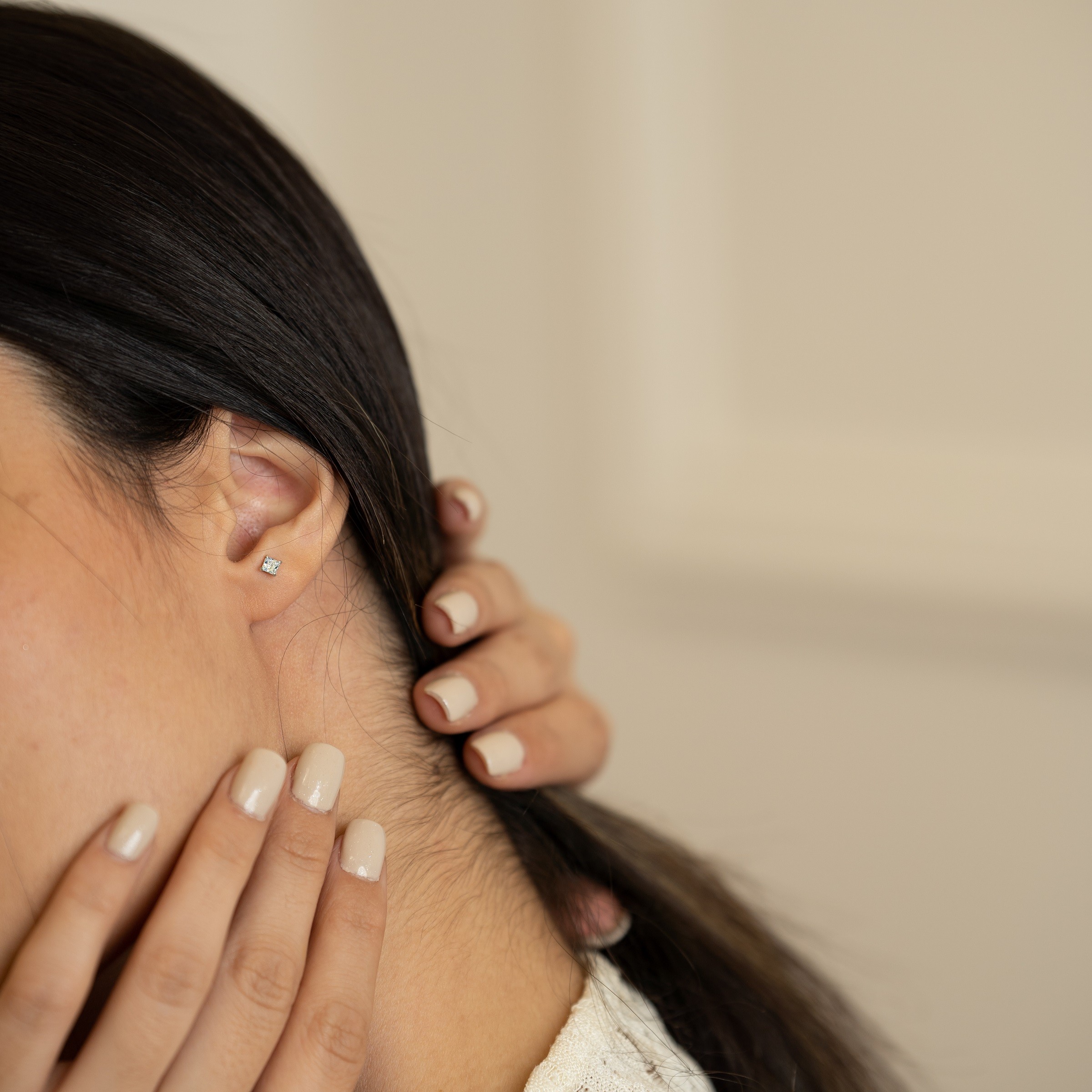 OS - Med Square Stud Earrings