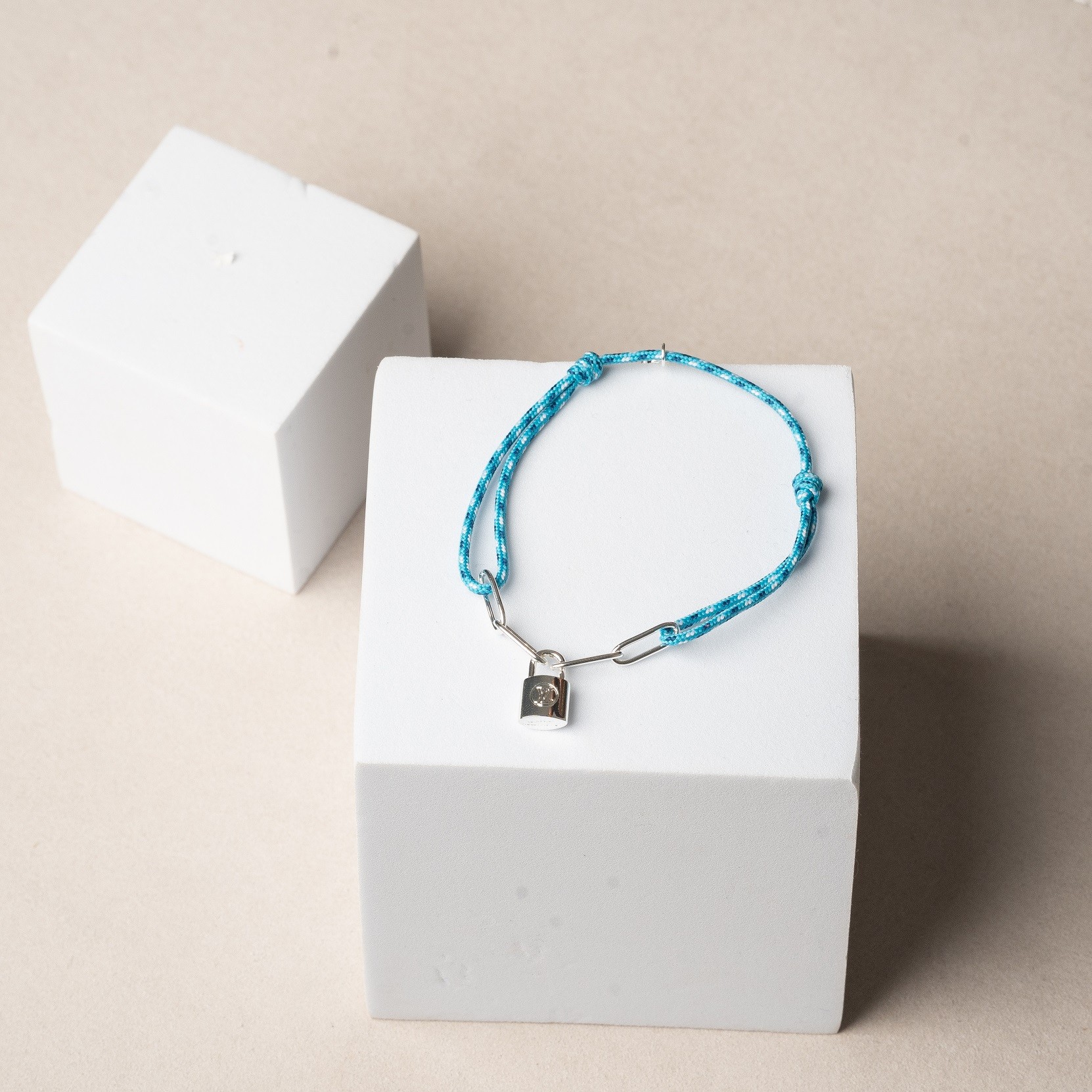 L&V - Lock w Link Cord Bracelet