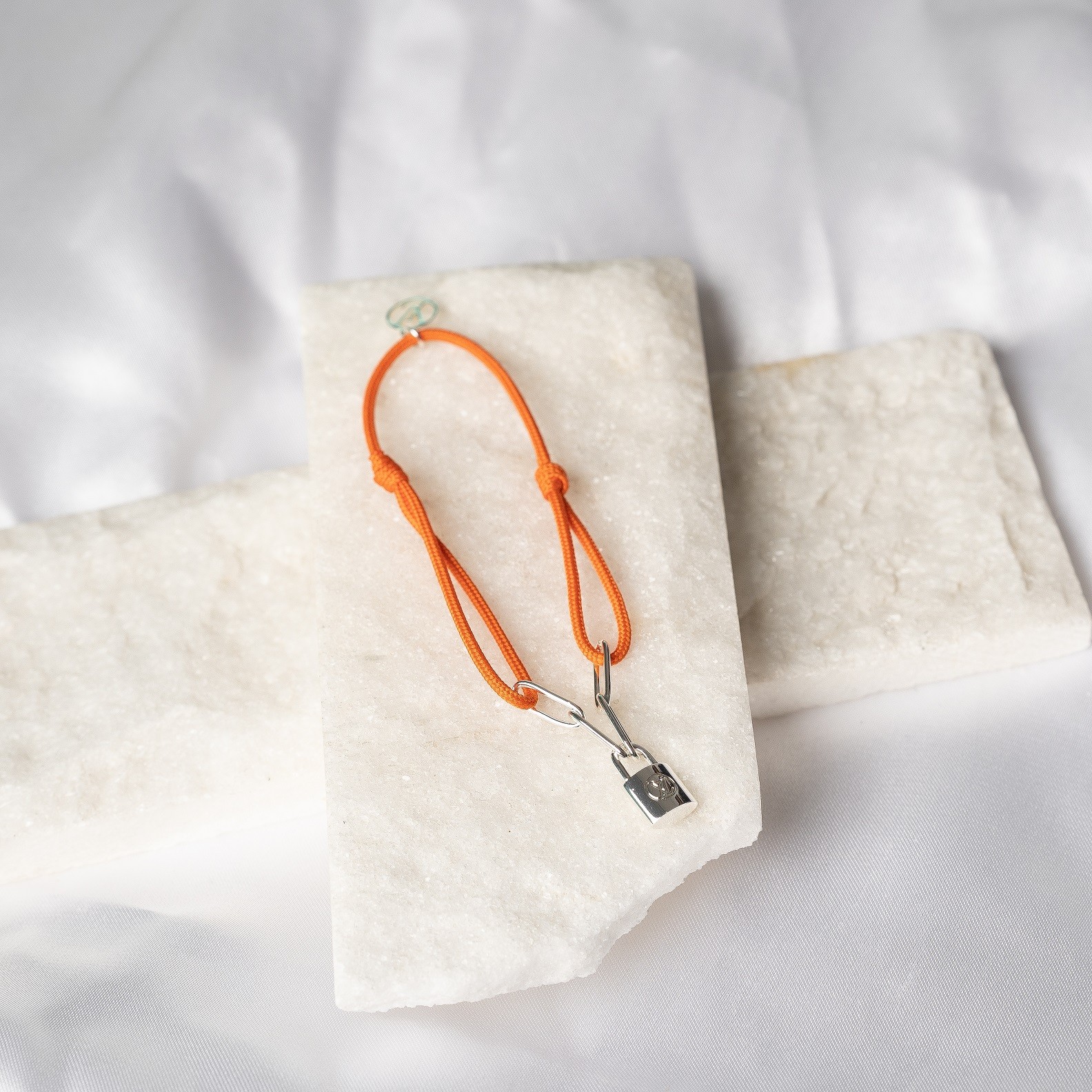 L&V - Lock w Link Cord Bracelet
