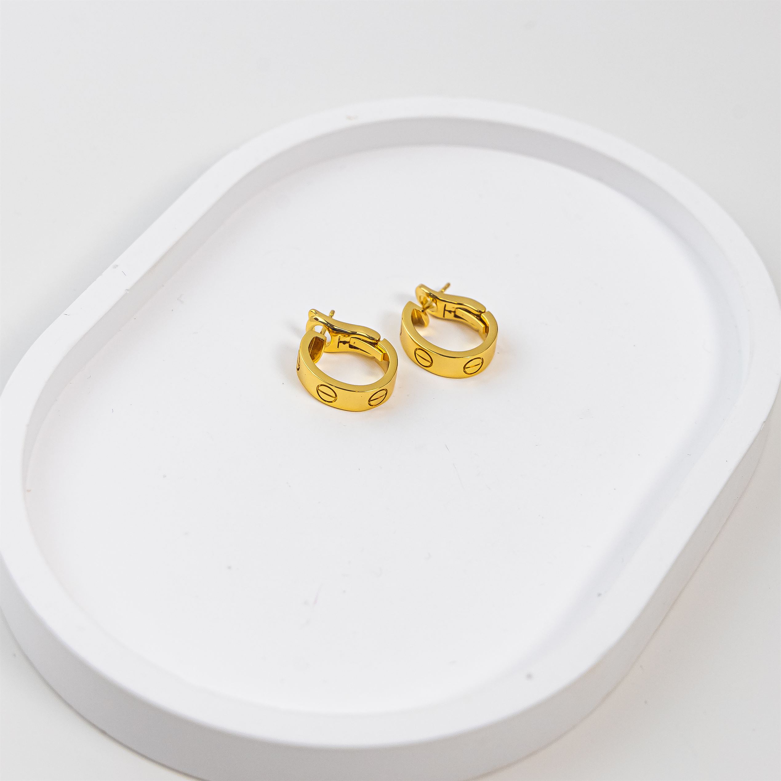 CAR - Love Hoop Earrings