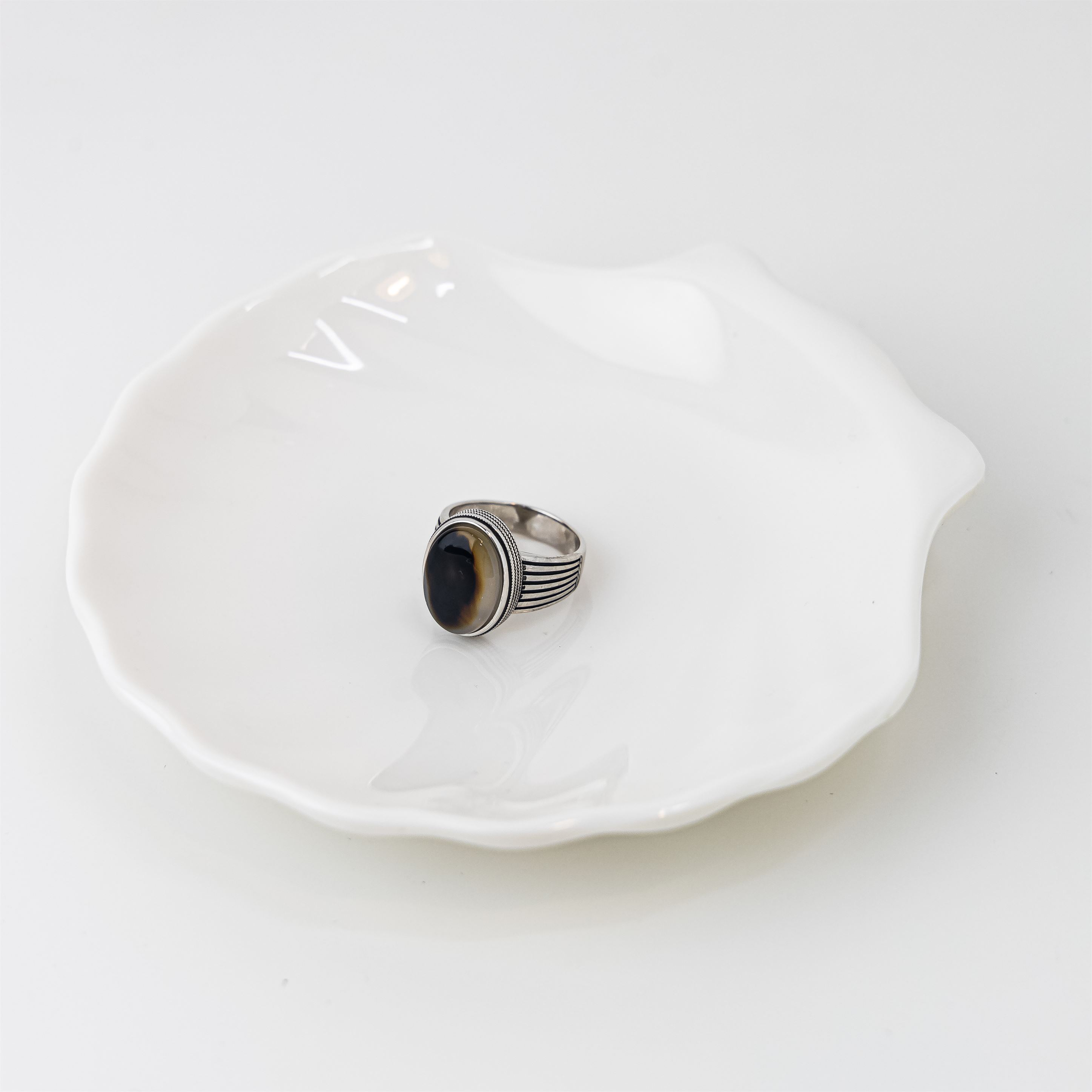 OS - Victorious Vintage Men's Ring