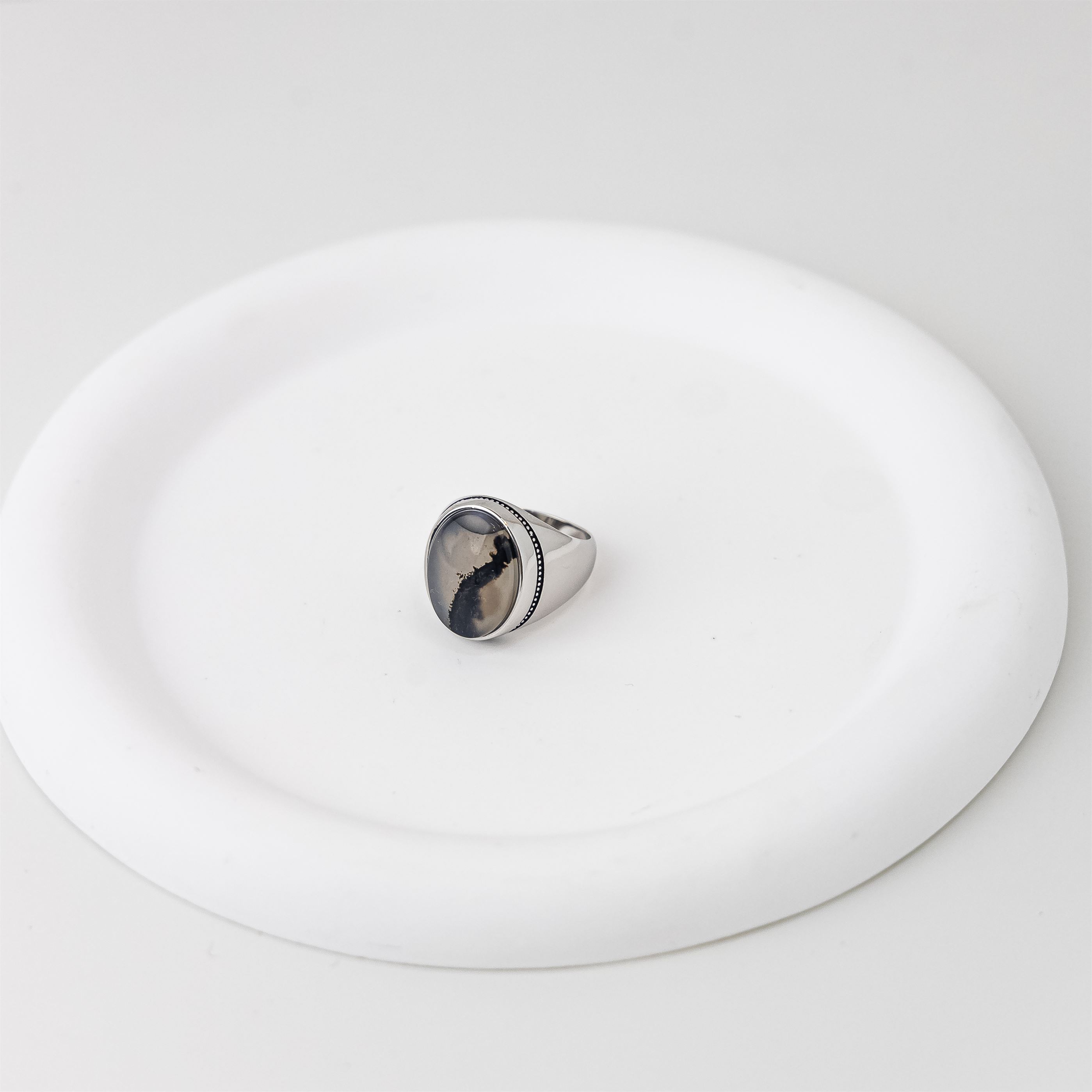 OS - Oval Signet Vintage Men's Ring