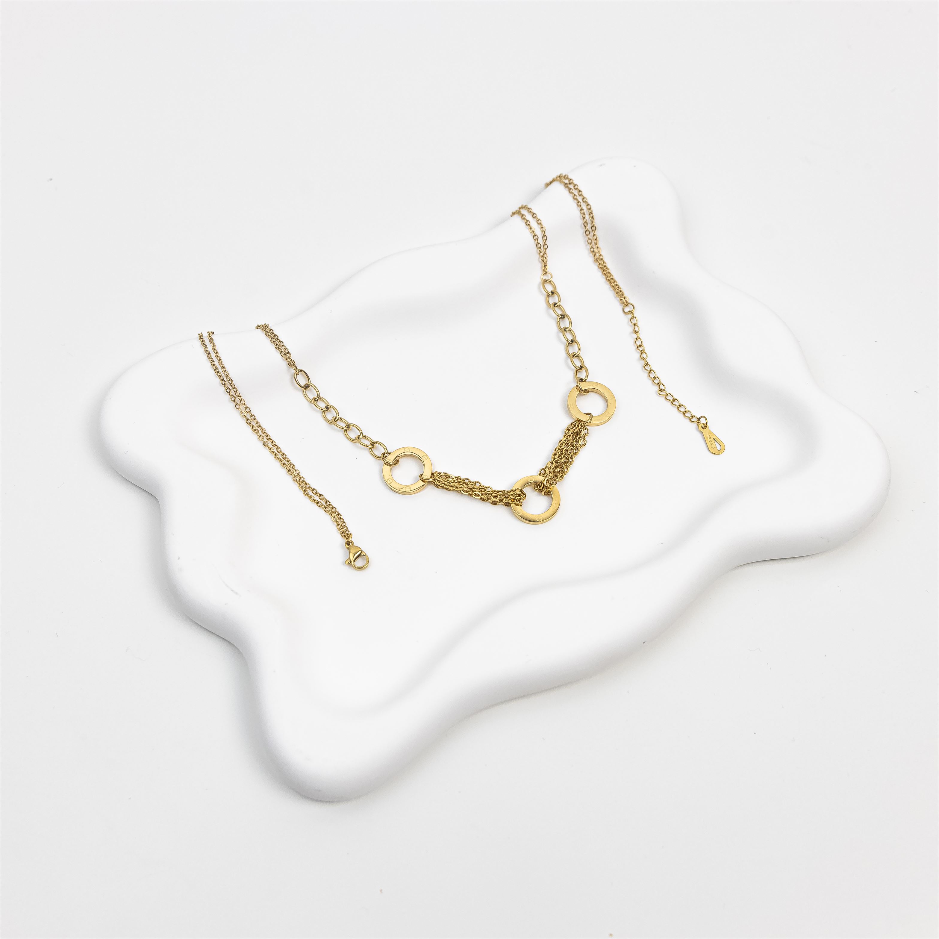 Tri Loove w 3 Diff Chains