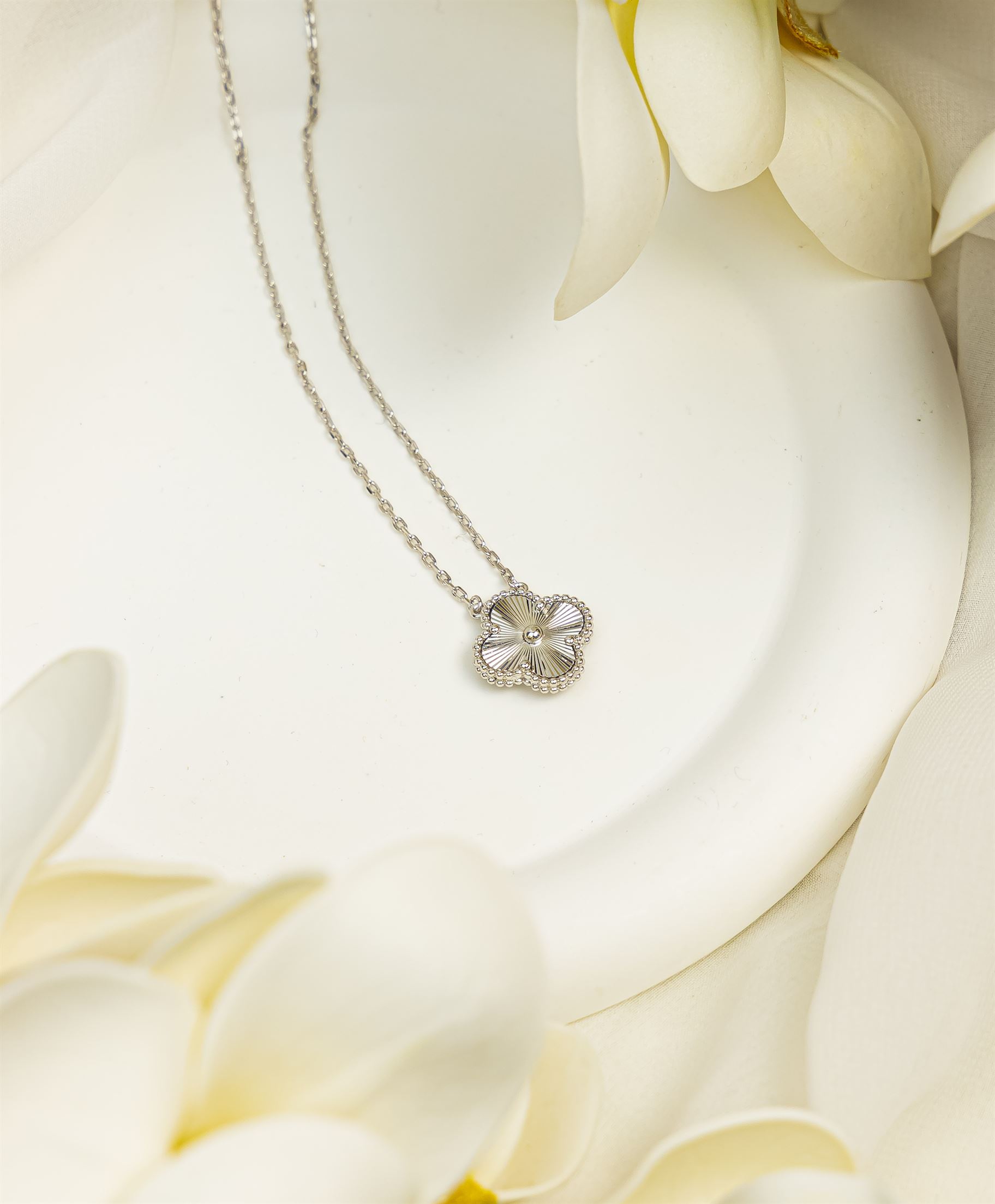VCA - 1F Silver Necklace