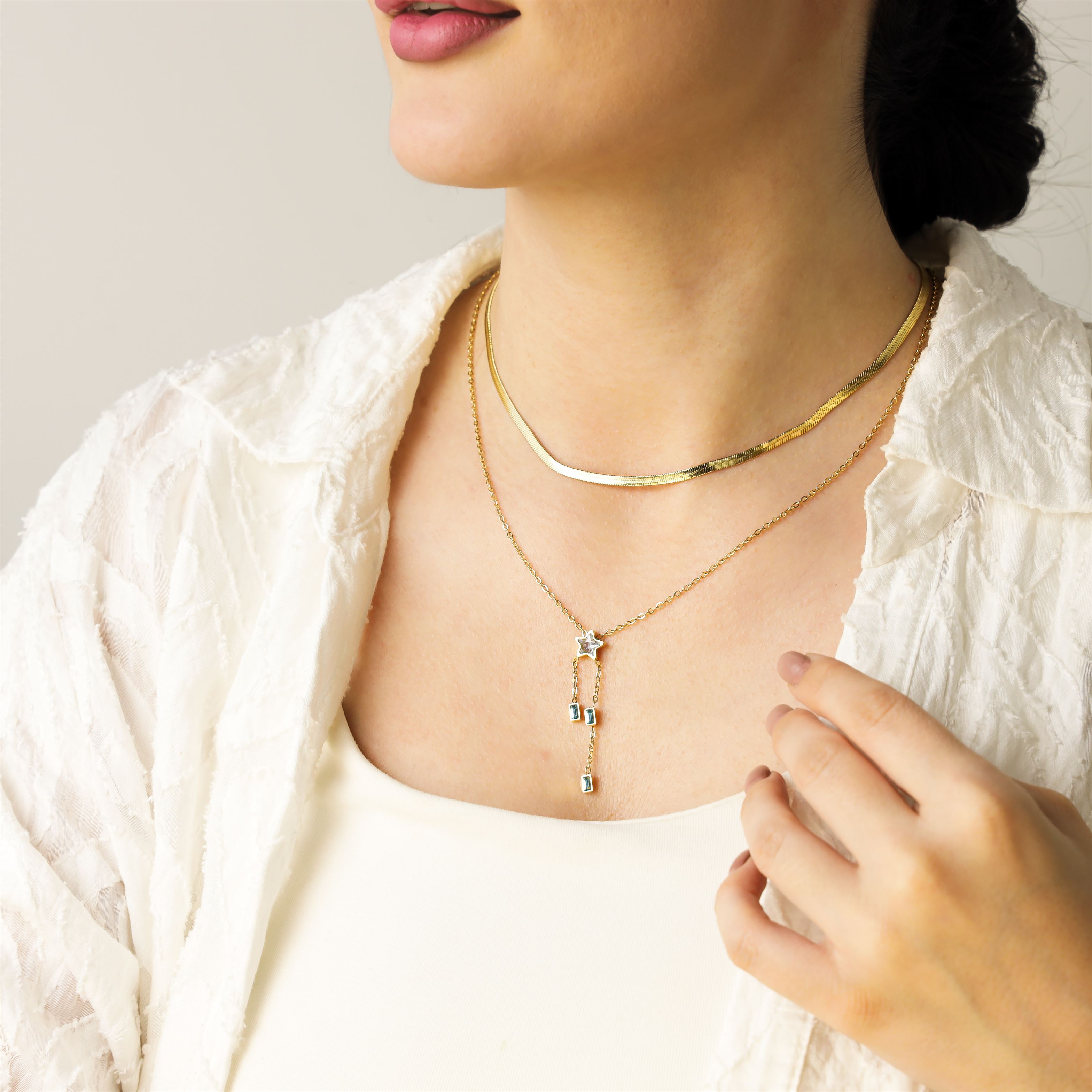 Gatel Star w Diff Chains Necklace