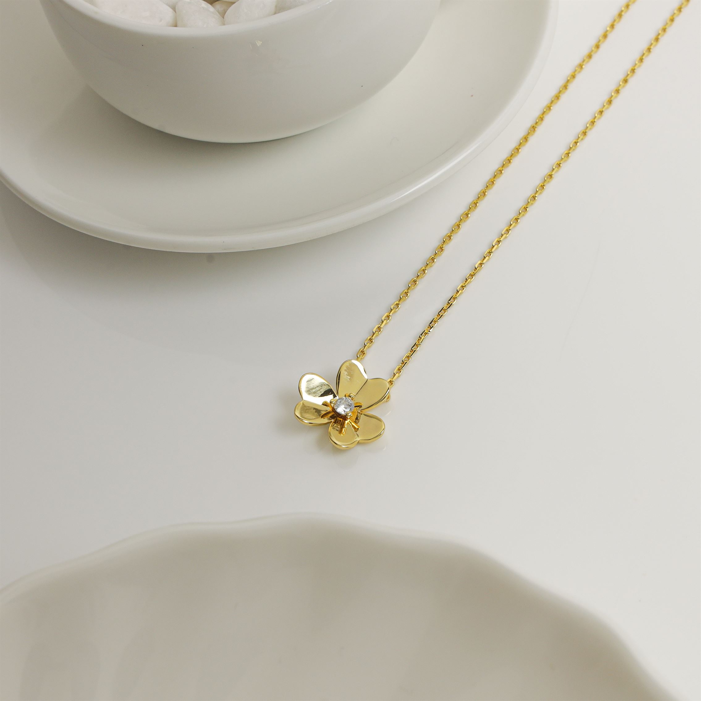VCA - 1F Frivol Necklace