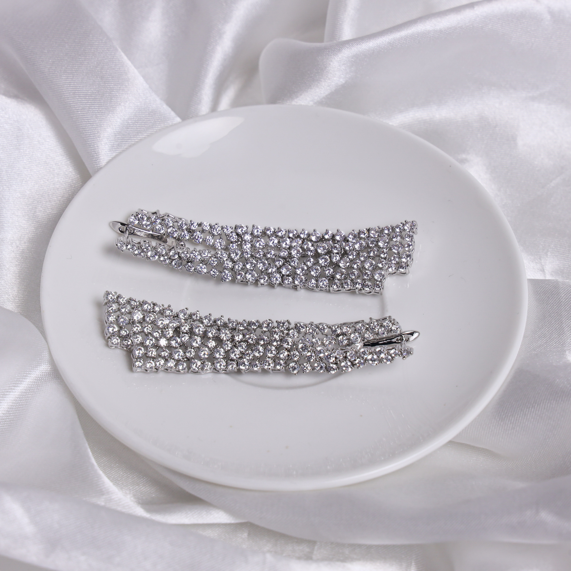 SA Earrings - Diamond Drop long sequin's