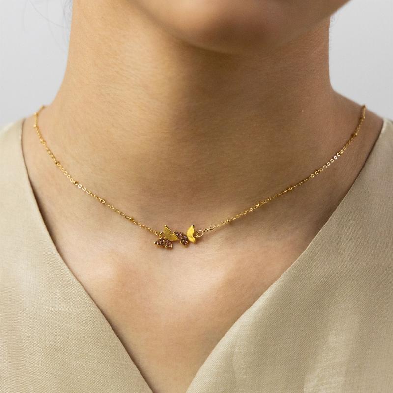 تشوكر فراشتين مرصعتين بالأحجار