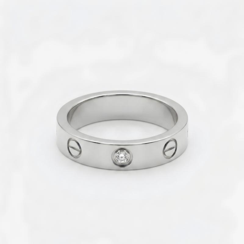 خاتم حب مرصع بحجر بديل