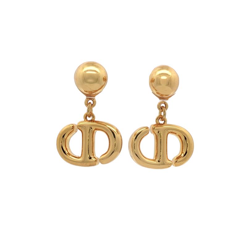 أقراط ديور C&D