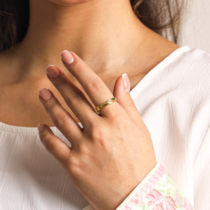 خاتم حبل بتصميم متقاطع