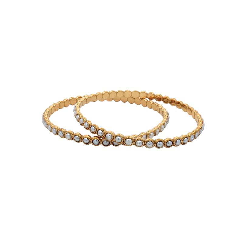 طقم 2 سوار ذهبي مرصع باللؤلؤ