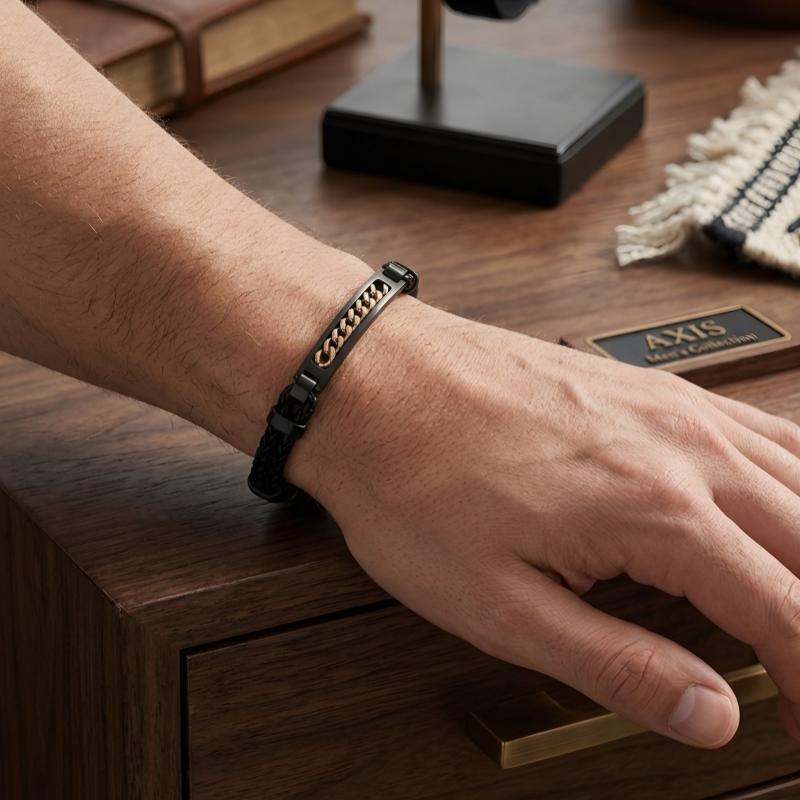 سوار FM بسلسلة مقطوعة