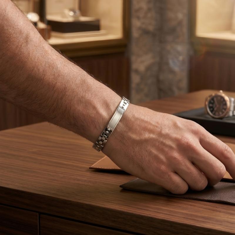 سوار FM شريط رفيع