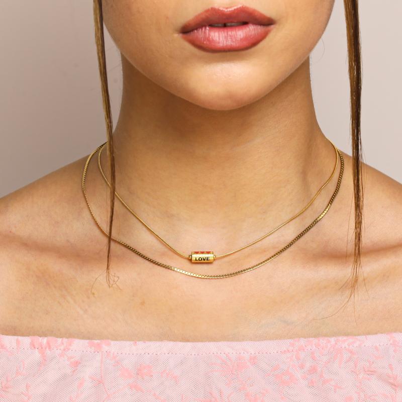 تشوكر بطبقتين مع قلادة برميلية “حب”