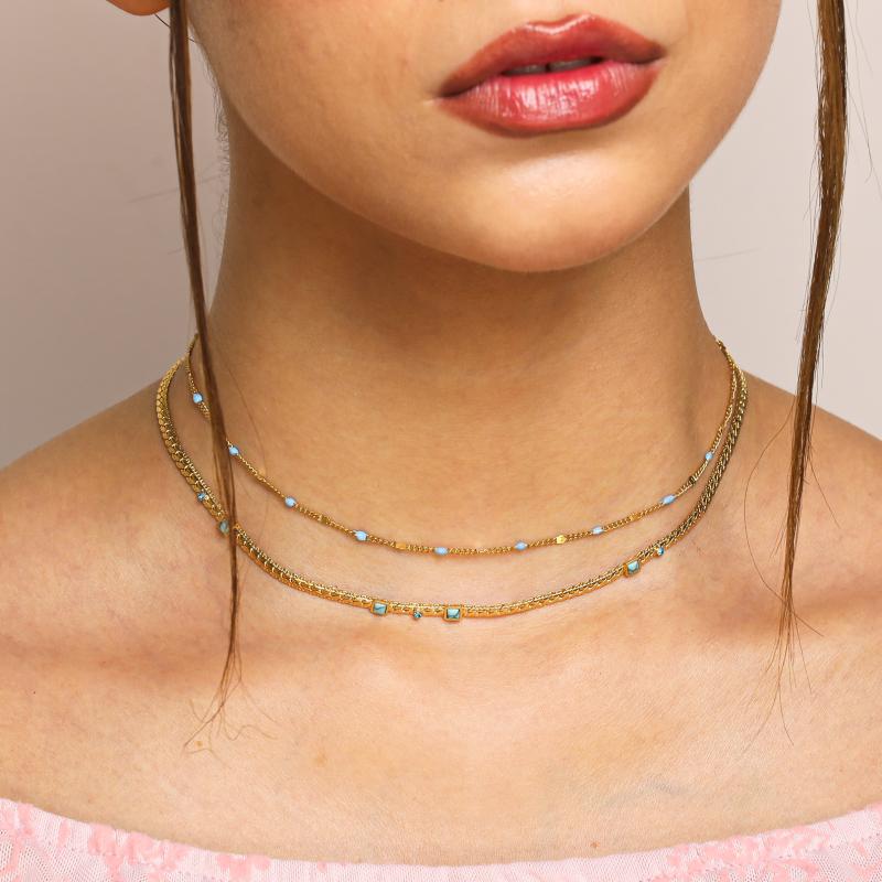 تشوكر بسلسلتين بطبقتين مع أحجار فيروزية وخرز