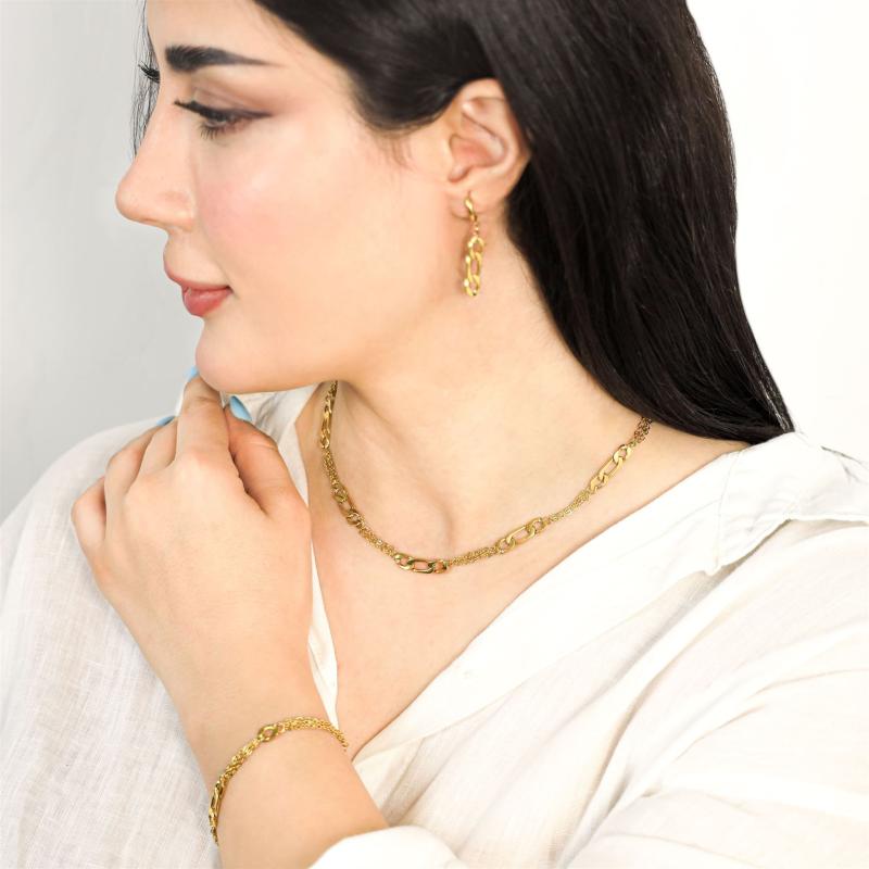 سلسلة حلقات متناوبة مع عدة صفوف