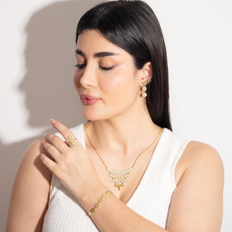 طقم كامل - ديكور دائري منقوش
