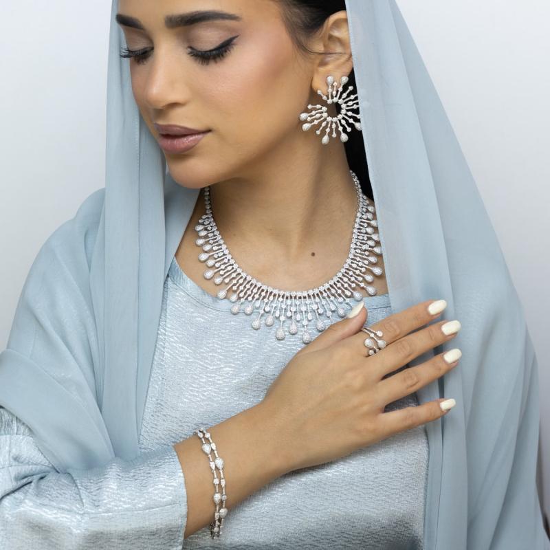 طقم الرقي والجمال