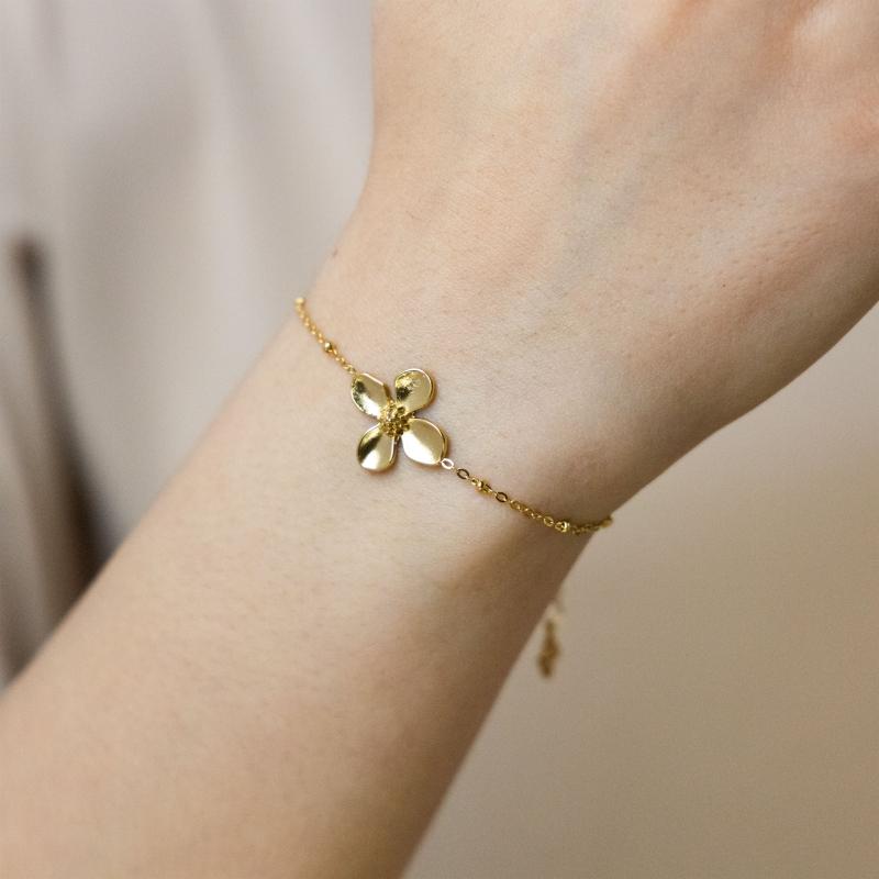 ميني - سوار زهرة بأربع لآلئ