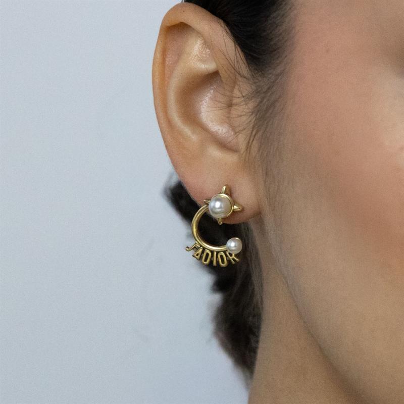 أقراط C&D دائرية كلاسيكية متدلية مع لؤلؤ