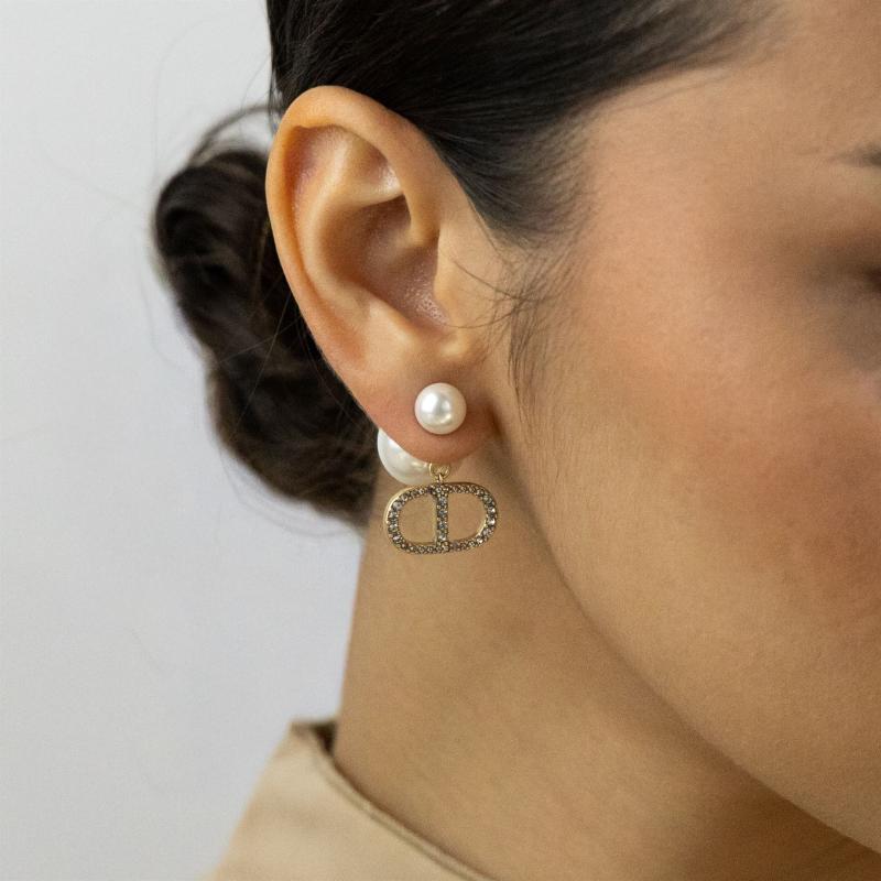 أقراط C&D تريبال مرصعة بالكامل بالأحجار 2