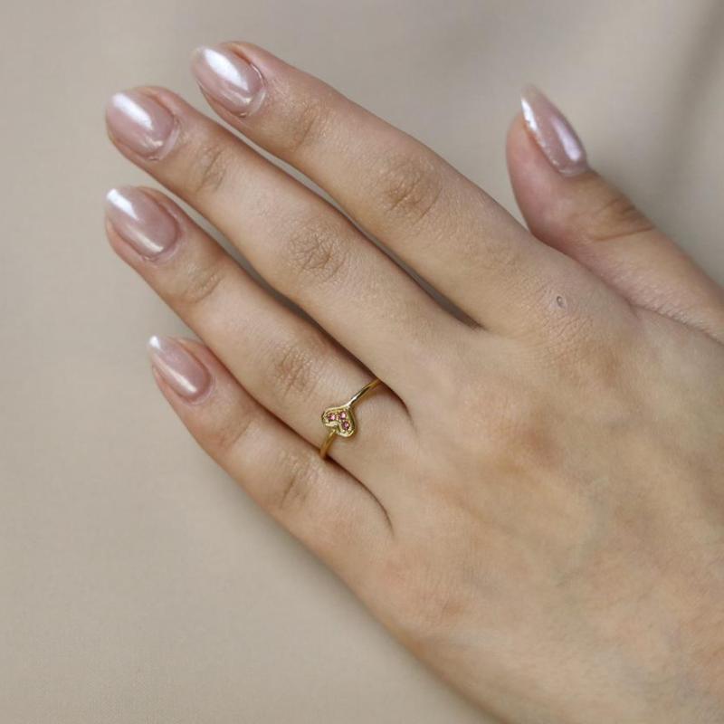 خاتم قلب صغير مرصّع بالأحجار (مقاس حر)