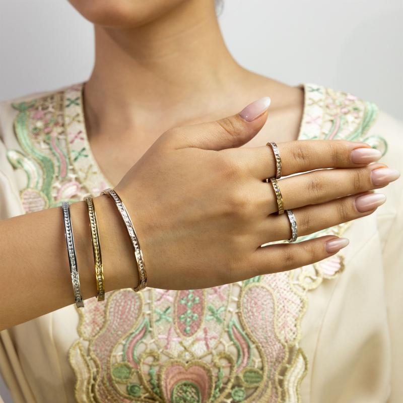 مجموعة أساور ثلاثية اللون بتألق الكريستال