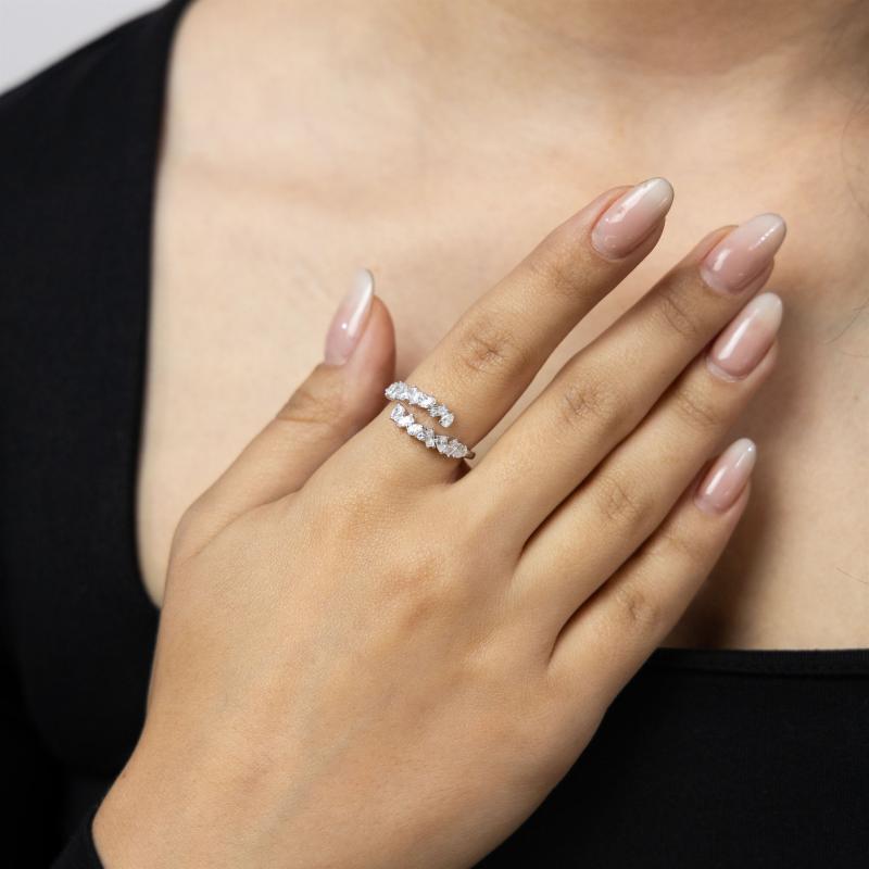 خاتم فضة أصلي بأحجار صغيرة بشكل دمعة ومستطيل