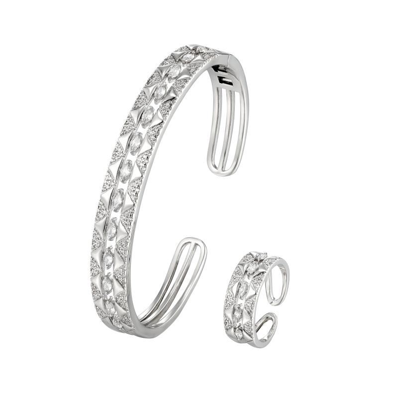 طقم أساور بتصميم حافة ماسية