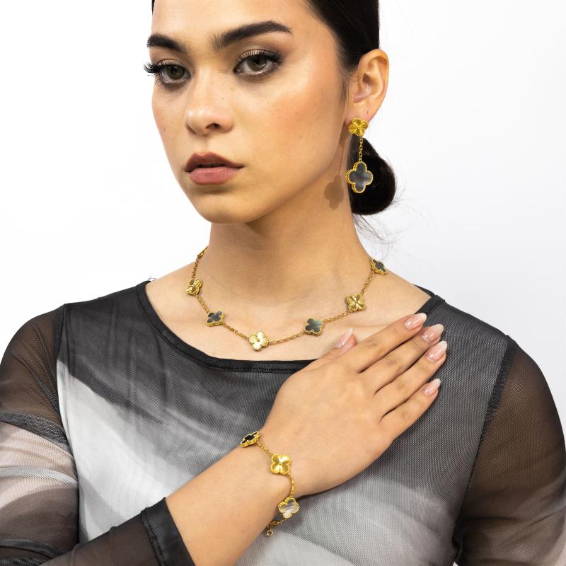 VCA - 10 زهور بخطوط متناوبة ورمادي