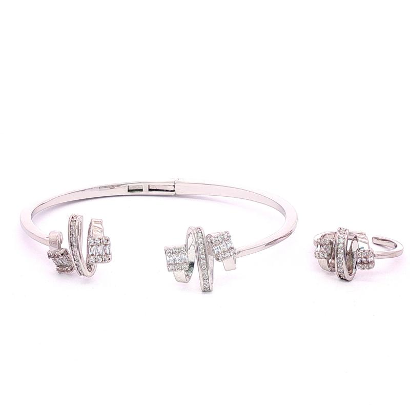 طقم أساور بتصميم أورورا الانسيابي