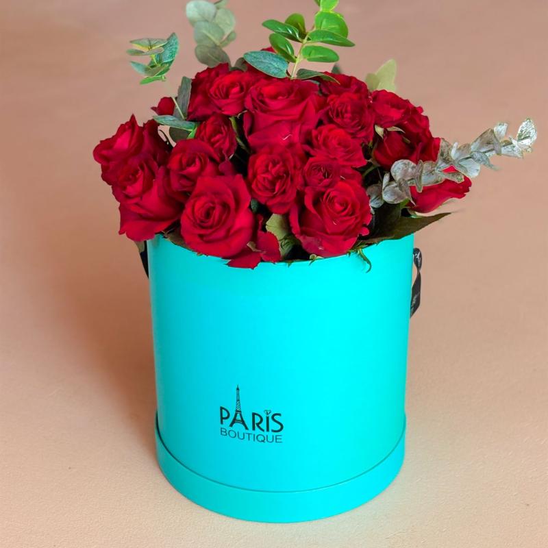 باقة زهور صندوق باريس