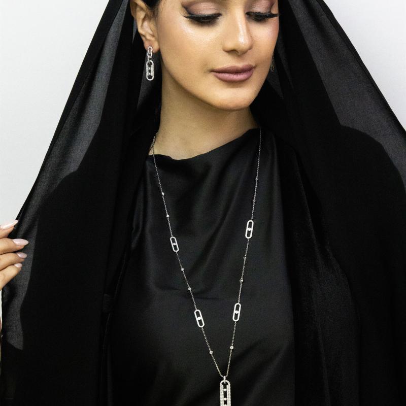 طقم إكسسوارات فضية كامل