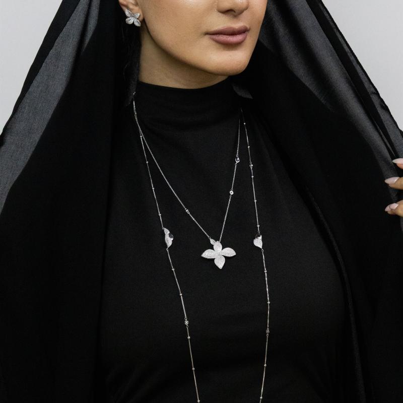 طقم إكسسوارات فضية كامل