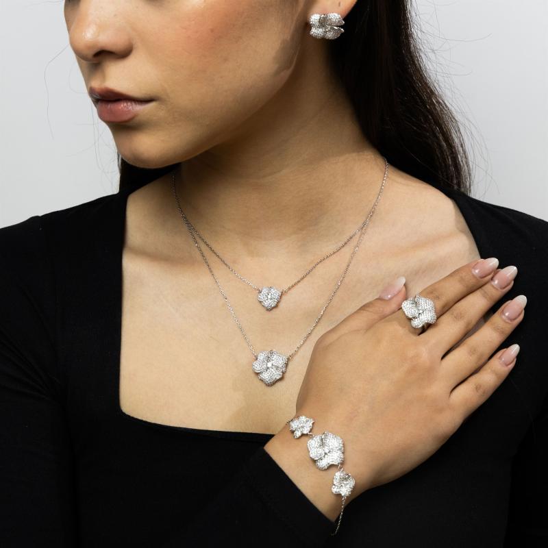 طقم إكسسوارات فضية كامل