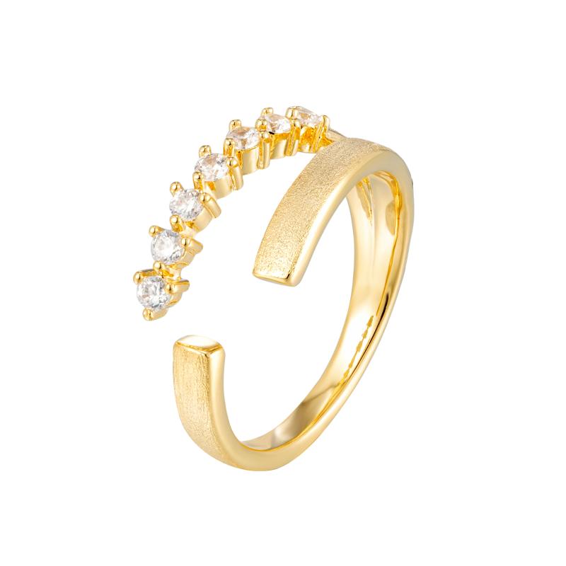 خاتم فضي بشريط حلزوني مع 7 ألماسات