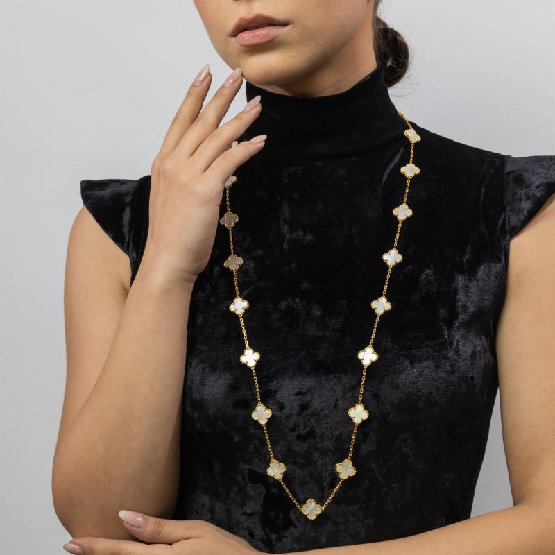 قلادة طويلة 20F مستوحاة من تصميم VCA