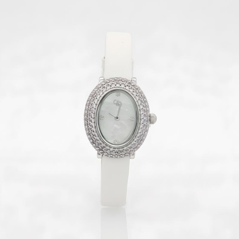 ساعة باريس بوتيك جلد أبيض مع كريستال