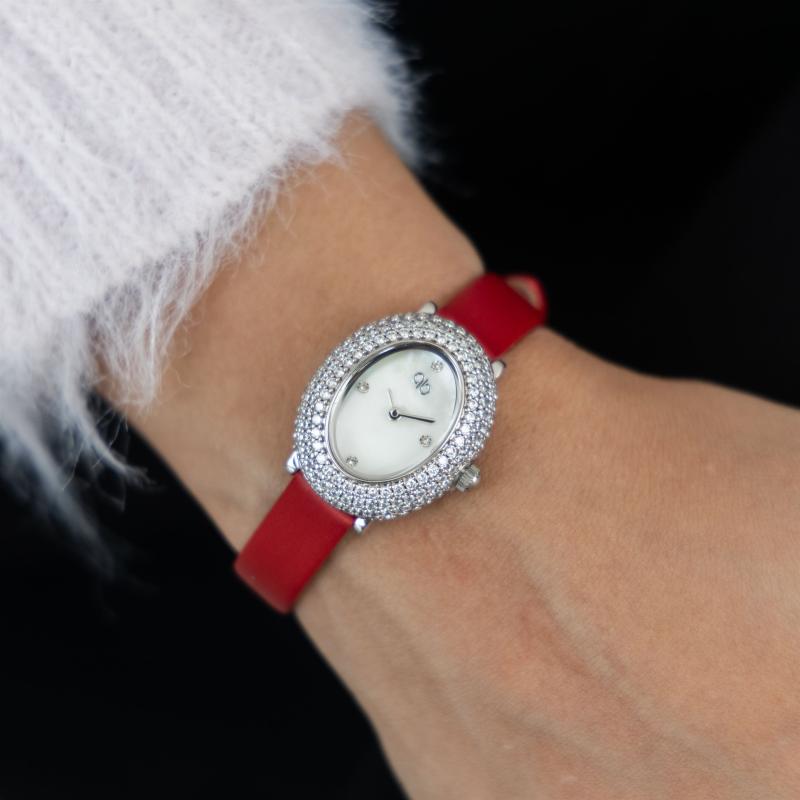 ساعة باريس بوتيك جلد أحمر معدني مع كريستال