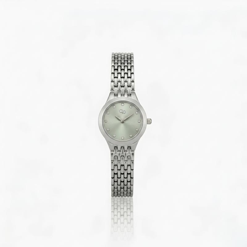 ساعة باريس بوتيك أناقة الفضة بالألماس وكوارتز