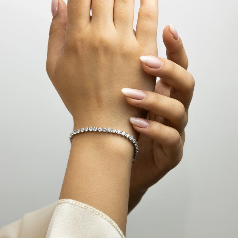 سوار صغير مرصع بالكامل بالأحجار (3 مم)