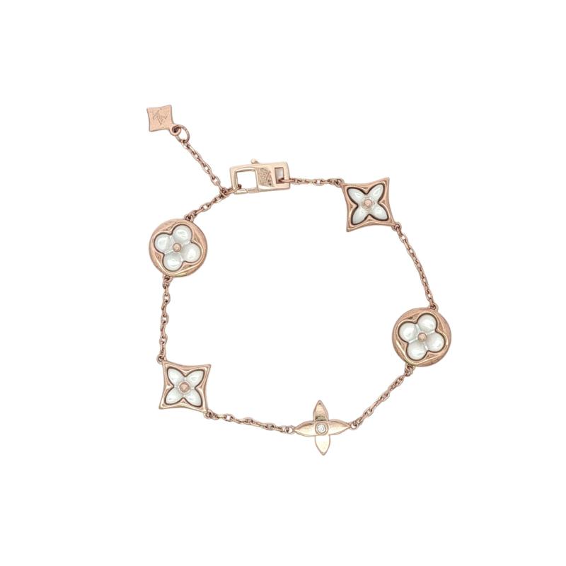 سوار L&V بأربع زهور ونجم أيديل مع دبوس زخرفي