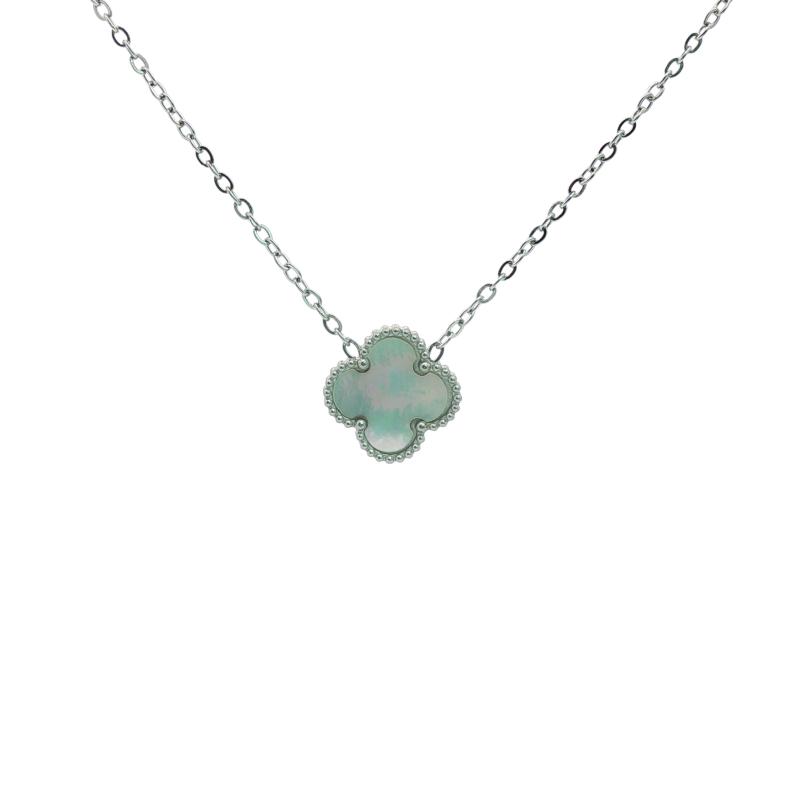 عقد في سي إيه زهرة واحدة