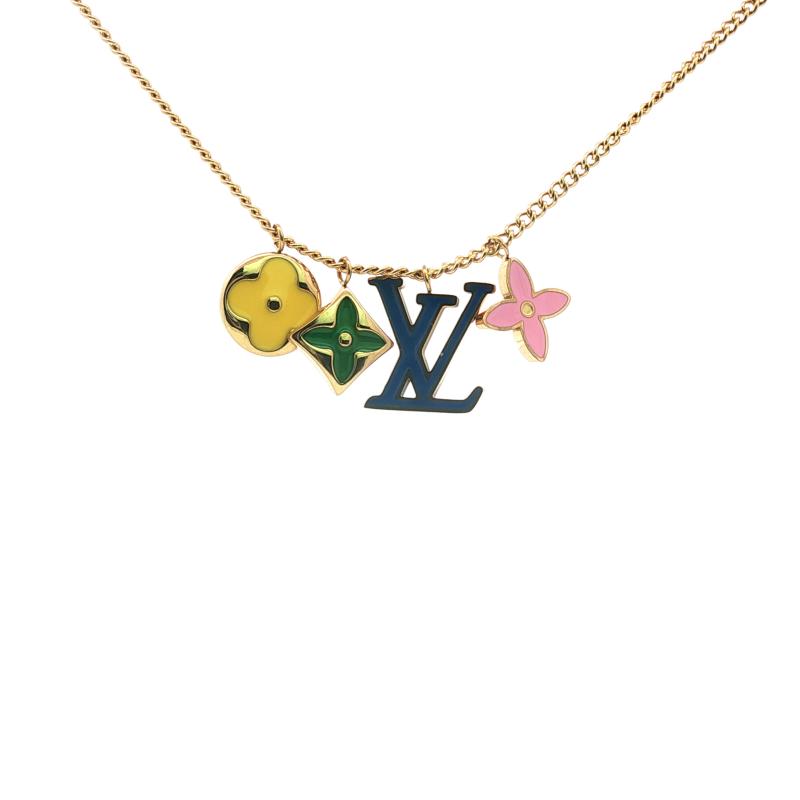 قلادة شبه طويلة بشعار وزهور