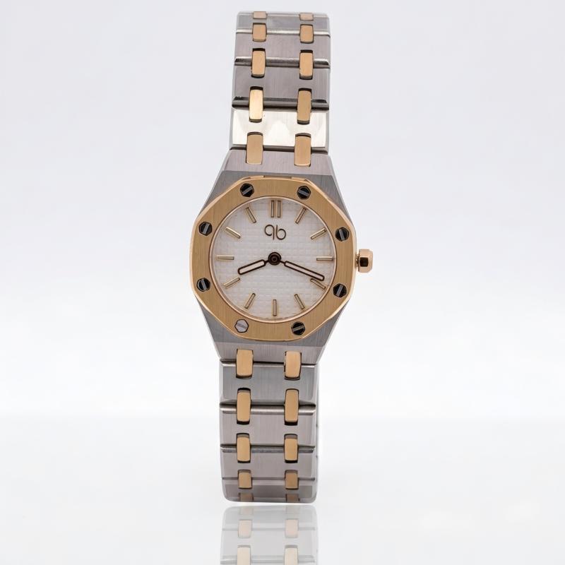 ساعة باريس بوتيك ميني ثمانية الأضلاع بأحجار متناوبة