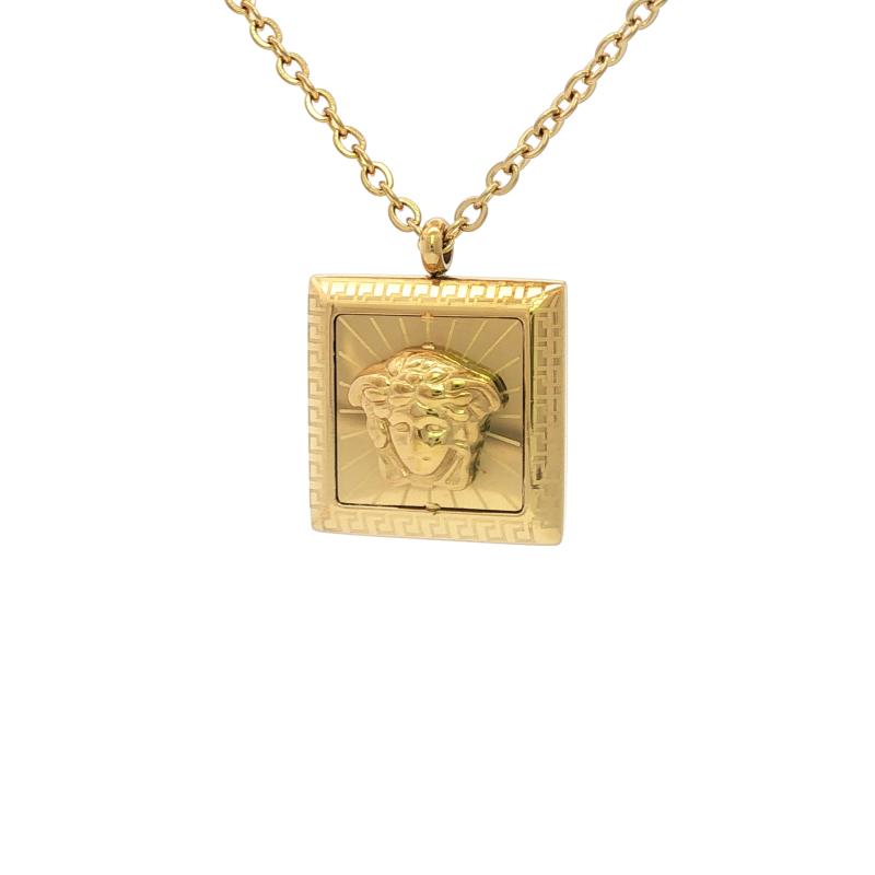 قلادة ميدوسا مع مربع