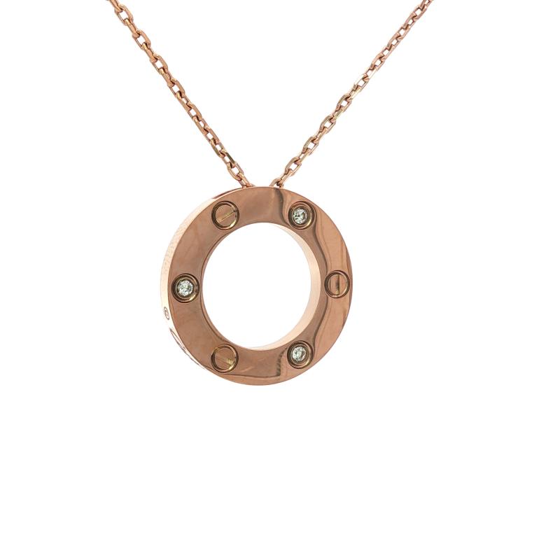 قلادة حب كبيرة بحجر بديل