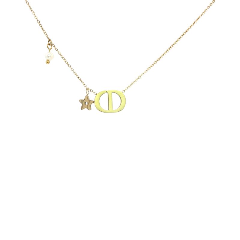 قلادة شعار مع نجمة ولؤلؤ