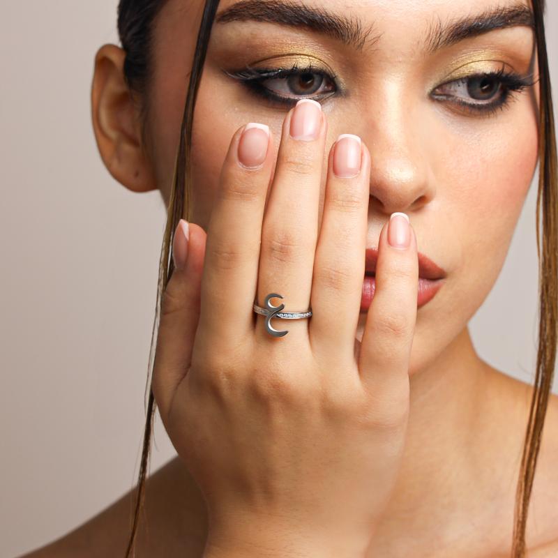 خاتم الحروف العربية بالأحجار